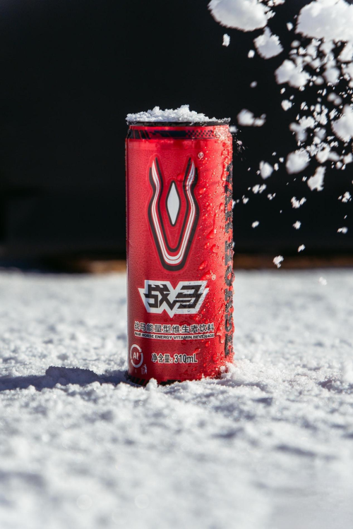 冬日运动饮料就选它冬日运动能量半岛Bandao体育加满(图2)